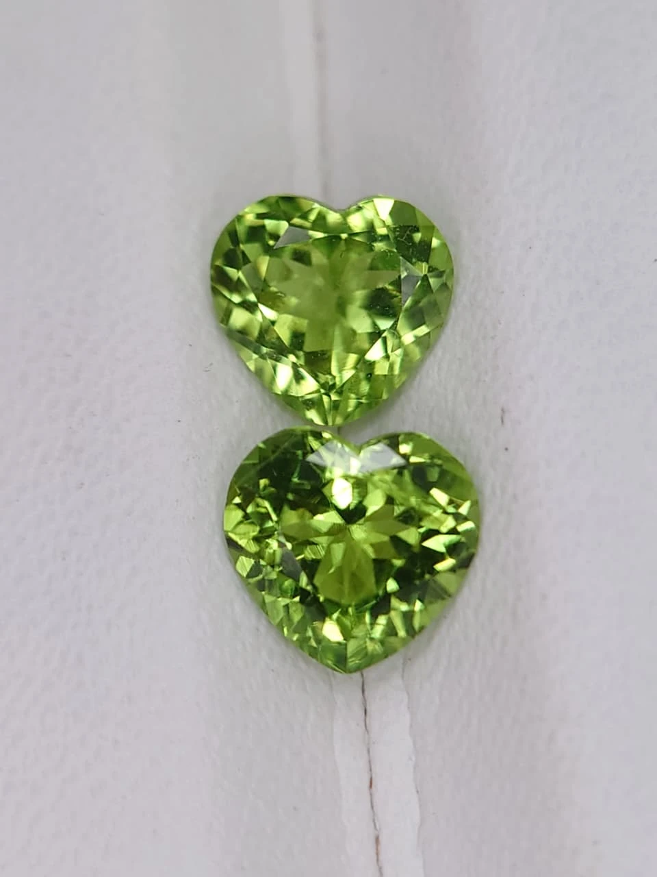 1.9ct & 1.85ct Natural Heart Faceted Peridot Pair from Pakistan — view 3